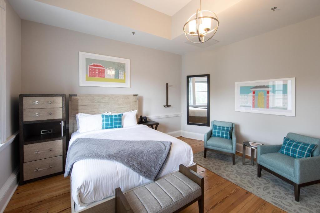 The Blackburn Inn And Conference Center Staunton Extérieur photo