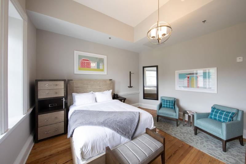 The Blackburn Inn And Conference Center Staunton Extérieur photo